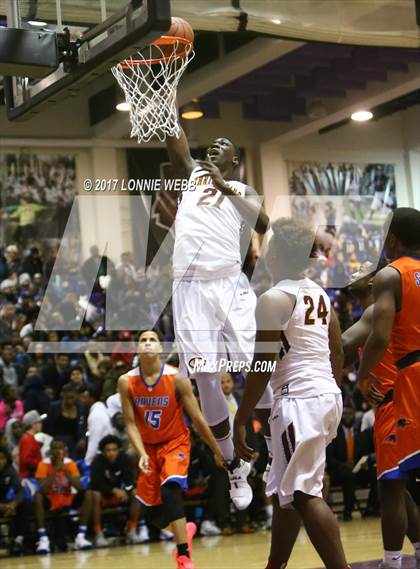Thumbnail 3 in Christ the King vs St. Raymond (SNY Invitational) photogallery.