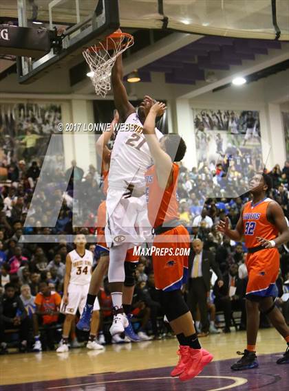 Thumbnail 3 in Christ the King vs St. Raymond (SNY Invitational) photogallery.