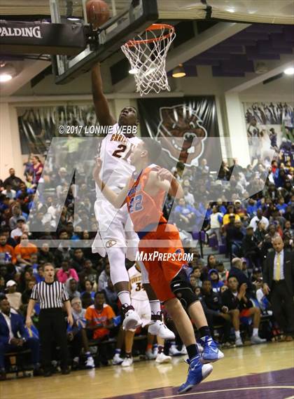 Thumbnail 3 in Christ the King vs St. Raymond (SNY Invitational) photogallery.