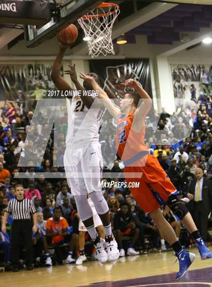 Thumbnail 2 in Christ the King vs St. Raymond (SNY Invitational) photogallery.