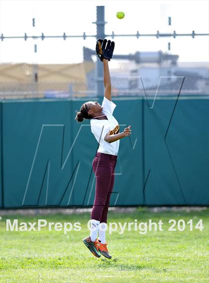 Thumbnail 3 in Nazareth @ Bishop Kearney (CHSAA first round) photogallery.