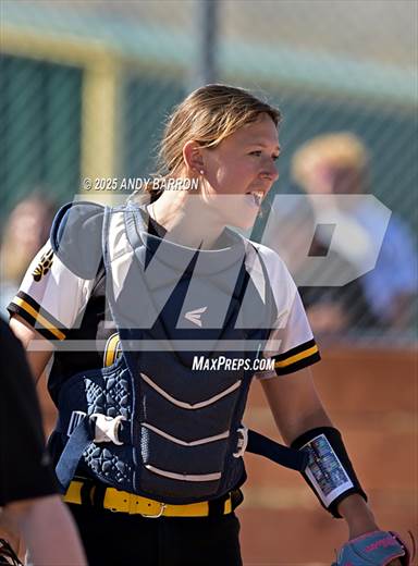 null - Photo 01
