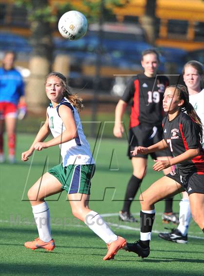 Thumbnail 3 in Seattle Academy vs Forest Ridge Sacred Heart photogallery.