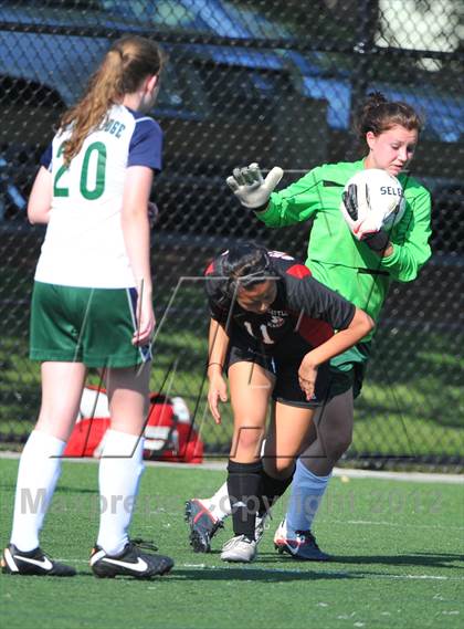 Thumbnail 3 in Seattle Academy vs Forest Ridge Sacred Heart photogallery.