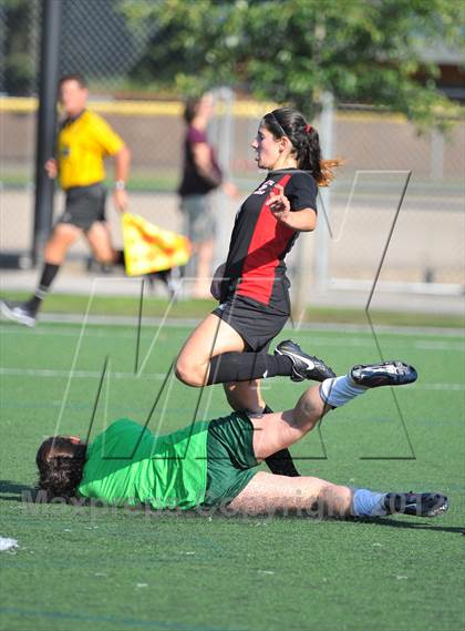 Thumbnail 3 in Seattle Academy vs Forest Ridge Sacred Heart photogallery.