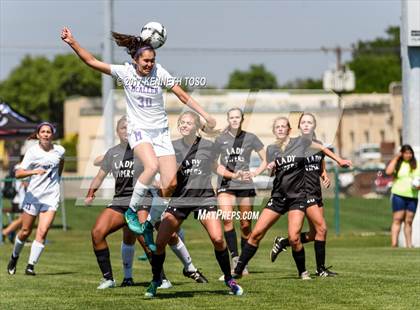 Thumbnail 3 in Vandegrift vs. McAllen (UIL 6A Regional Semifinal) photogallery.