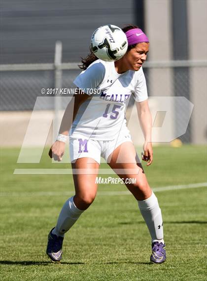 Thumbnail 3 in Vandegrift vs. McAllen (UIL 6A Regional Semifinal) photogallery.