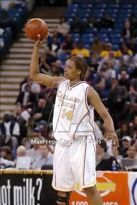 Thumbnail 3 in Canyon Springs vs. Oakland Tech (State D1 Final) #1 photogallery.