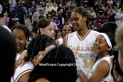 Thumbnail 1 in Canyon Springs vs. Oakland Tech (State D1 Final) #1 photogallery.