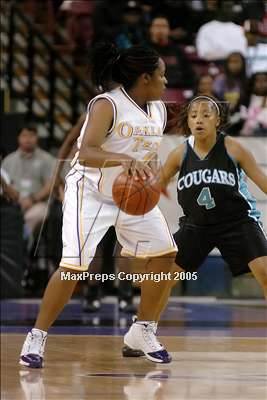 Thumbnail 3 in Canyon Springs vs. Oakland Tech (State D1 Final) #1 photogallery.