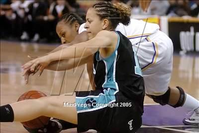 Thumbnail 2 in Canyon Springs vs. Oakland Tech (State D1 Final) #1 photogallery.