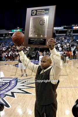 Thumbnail 3 in Canyon Springs vs. Oakland Tech (State D1 Final) #1 photogallery.