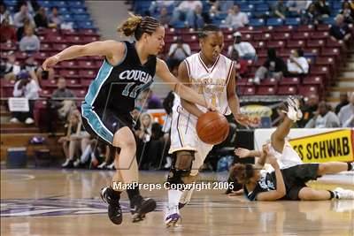 Thumbnail 3 in Canyon Springs vs. Oakland Tech (State D1 Final) #1 photogallery.