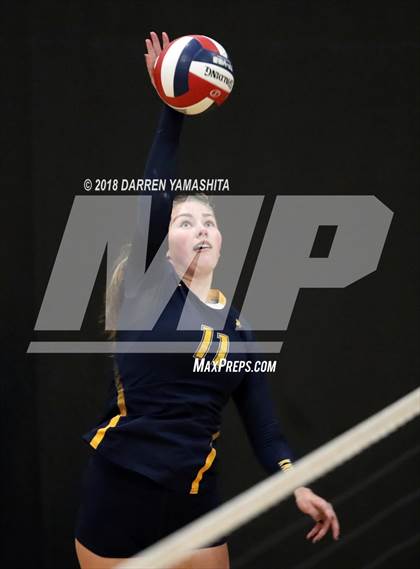Thumbnail 1 in Aptos vs. Soquel (CIF CCS D3 Final) photogallery.