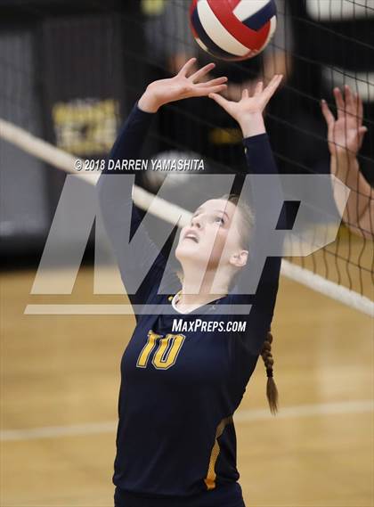 Thumbnail 1 in Aptos vs. Soquel (CIF CCS D3 Final) photogallery.