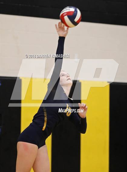 Thumbnail 3 in Aptos vs. Soquel (CIF CCS D3 Final) photogallery.