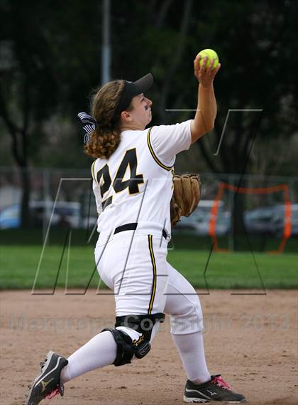 Thumbnail 2 in Granada vs. Amador Valley (Queen of the Mountain) photogallery.