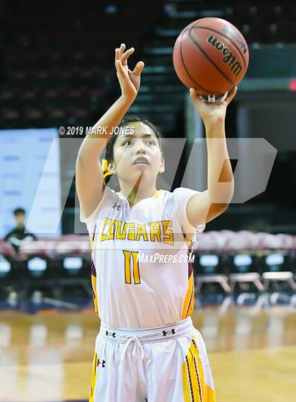 Thumbnail 3 in Rock Point vs. Mogollon  (AIA 1A Semifinal) photogallery.