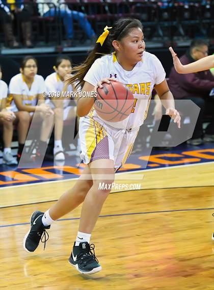 Thumbnail 3 in Rock Point vs. Mogollon  (AIA 1A Semifinal) photogallery.