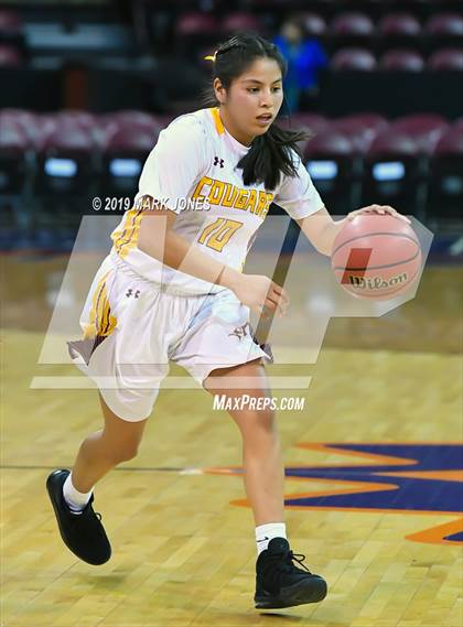 Thumbnail 2 in Rock Point vs. Mogollon  (AIA 1A Semifinal) photogallery.