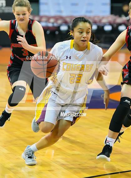 Thumbnail 3 in Rock Point vs. Mogollon  (AIA 1A Semifinal) photogallery.