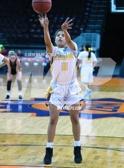 Thumbnail 2 in Rock Point vs. Mogollon  (AIA 1A Semifinal) photogallery.
