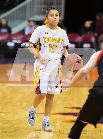 Thumbnail 3 in Rock Point vs. Mogollon  (AIA 1A Semifinal) photogallery.