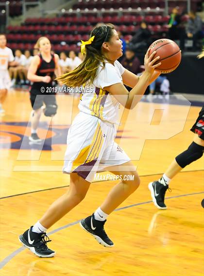 Thumbnail 1 in Rock Point vs. Mogollon  (AIA 1A Semifinal) photogallery.
