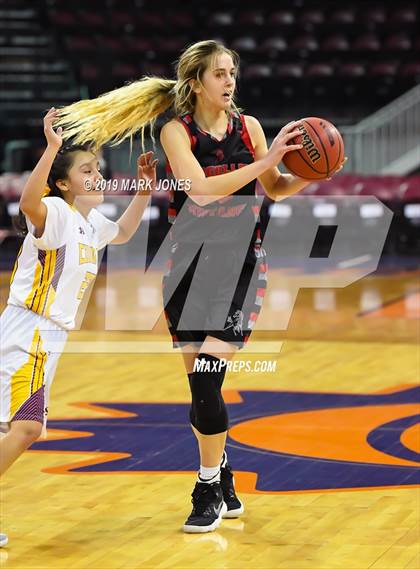 Thumbnail 1 in Rock Point vs. Mogollon  (AIA 1A Semifinal) photogallery.