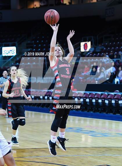 Thumbnail 2 in Rock Point vs. Mogollon  (AIA 1A Semifinal) photogallery.