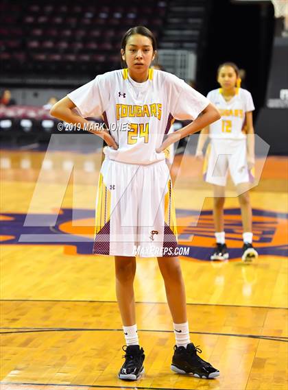 Thumbnail 2 in Rock Point vs. Mogollon  (AIA 1A Semifinal) photogallery.