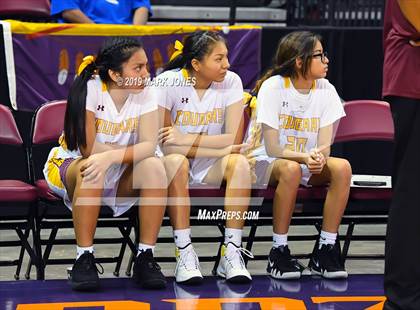 Thumbnail 2 in Rock Point vs. Mogollon  (AIA 1A Semifinal) photogallery.