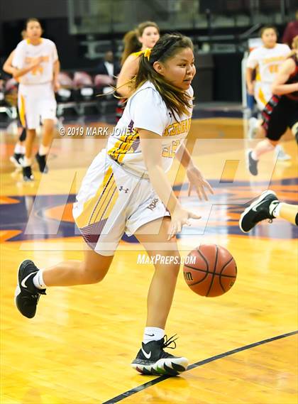 Thumbnail 3 in Rock Point vs. Mogollon  (AIA 1A Semifinal) photogallery.