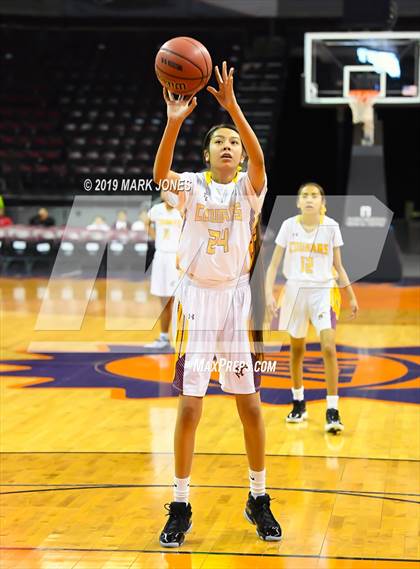 Thumbnail 2 in Rock Point vs. Mogollon  (AIA 1A Semifinal) photogallery.