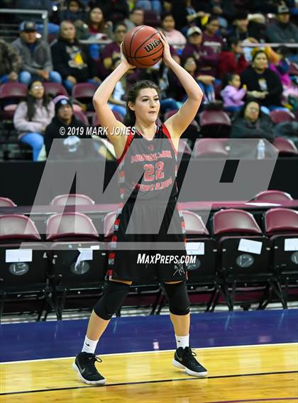 Thumbnail 3 in Rock Point vs. Mogollon  (AIA 1A Semifinal) photogallery.