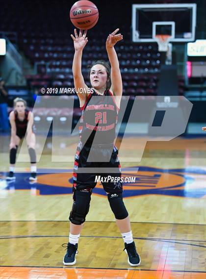 Thumbnail 2 in Rock Point vs. Mogollon  (AIA 1A Semifinal) photogallery.