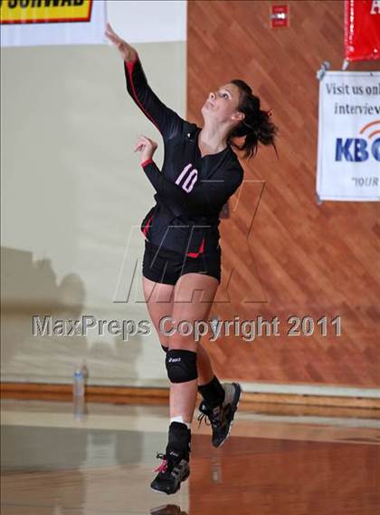 Thumbnail 1 in Foothill vs. Paradise (CIF NS D3 Final) photogallery.