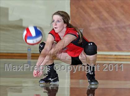 Thumbnail 1 in Foothill vs. Paradise (CIF NS D3 Final) photogallery.