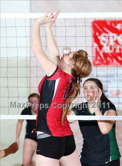 Thumbnail 3 in Foothill vs. Paradise (CIF NS D3 Final) photogallery.
