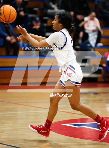 Thumbnail 1 in West Park vs. East Union (CIF SJS D3 Quarter Final) photogallery.