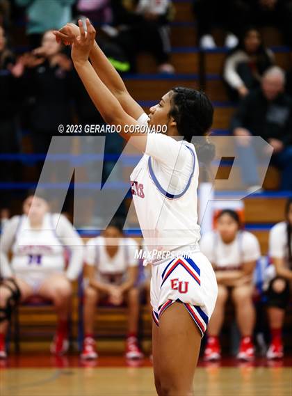Thumbnail 2 in West Park vs. East Union (CIF SJS D3 Quarter Final) photogallery.