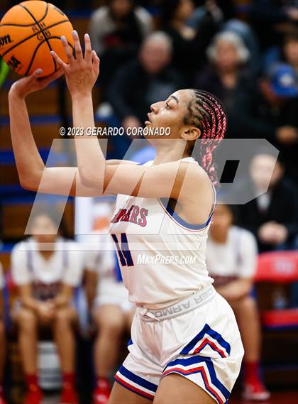 Thumbnail 3 in West Park vs. East Union (CIF SJS D3 Quarter Final) photogallery.