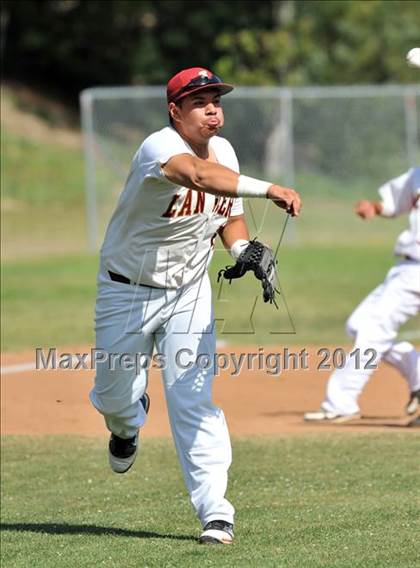 Thumbnail 3 in Pioneer @ La Serna photogallery.
