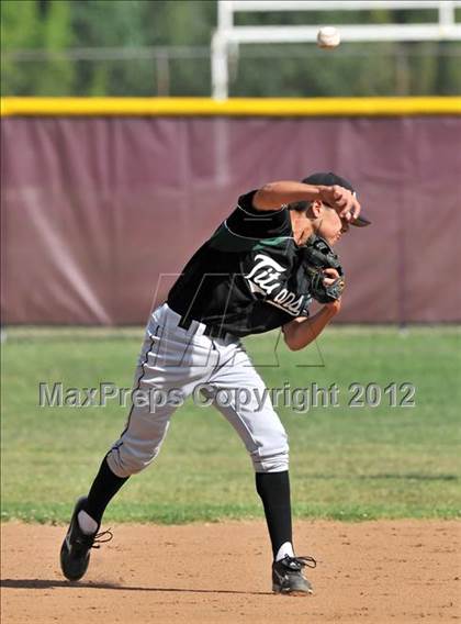 Thumbnail 3 in Pioneer @ La Serna photogallery.