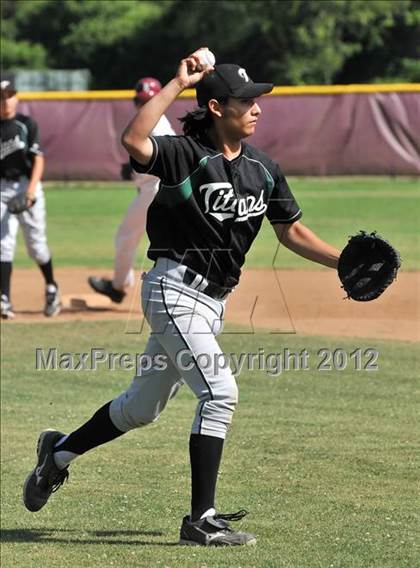 Thumbnail 2 in Pioneer @ La Serna photogallery.