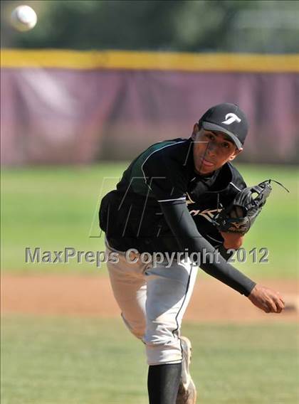 Thumbnail 3 in Pioneer @ La Serna photogallery.