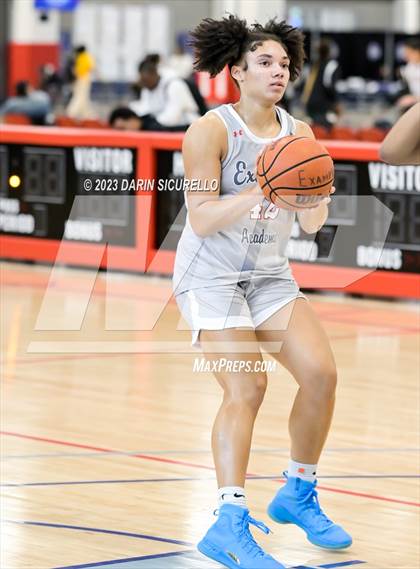 Thumbnail 3 in Example Academy National vs Niagara Prep  (Nike Tournament of Champions) photogallery.