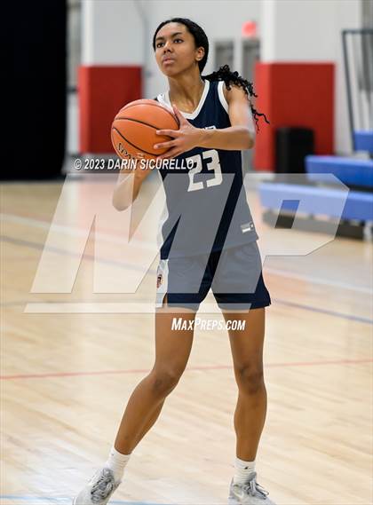 Thumbnail 1 in Example Academy National vs Niagara Prep  (Nike Tournament of Champions) photogallery.