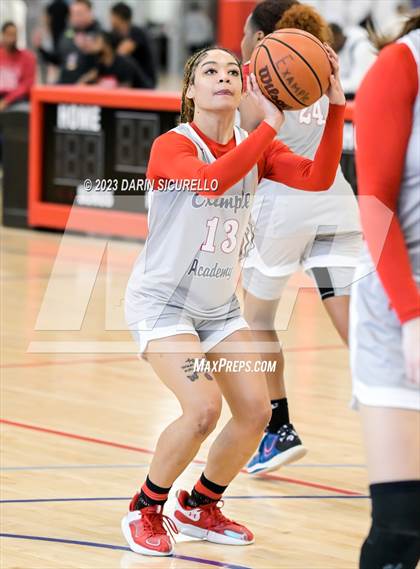 Thumbnail 2 in Example Academy National vs Niagara Prep  (Nike Tournament of Champions) photogallery.