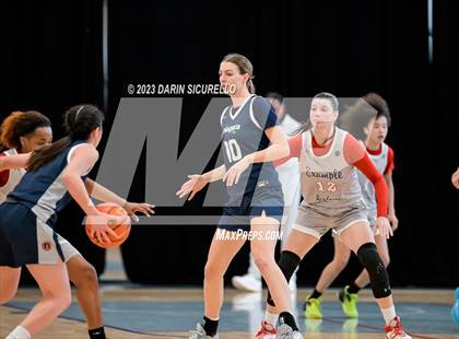 Thumbnail 3 in Example Academy National vs Niagara Prep  (Nike Tournament of Champions) photogallery.